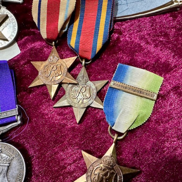 Atlantic Star Medal with France and Germany Bar5